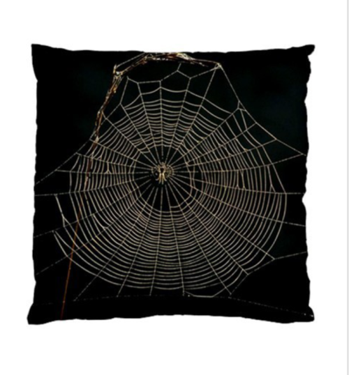 deadlovers-lane: Halloween pillow want. Pillows