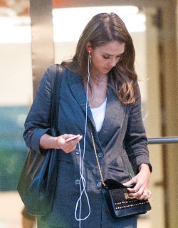 Fuckyeahcelebs:  August 8, 2016: Jessica Alba Leaving A Meeting In Los Angeles, Ca.