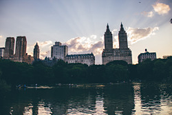 newyorkcityfeelings:  Rays Of Light by kellywestphotography