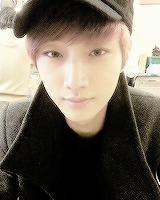 jinyoungnie-blog:  favorite jinyoung selcas ´･ᴗ･` 