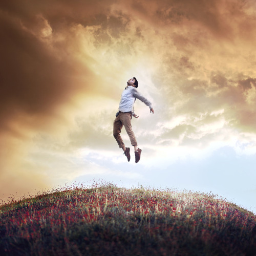 nicholasmax:  “Flight” I tried new editing tecniques with this one.  Follow me on Facebook! 