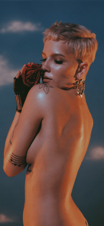 halsey lockscreens