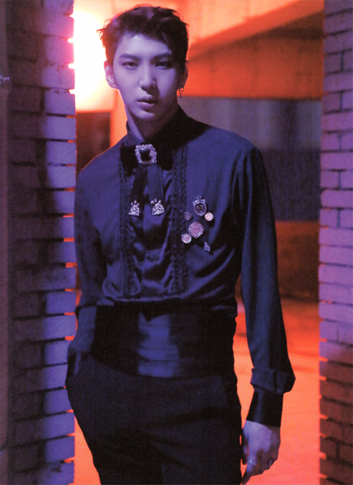 [SCAN] Vixx ‘Ker Special Package’ Commentary Book - Leo (x)(x)