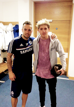 eroticaremix1:  @LalkovicMilan09: Nice no meet u today thought u was a new player 😂😂😂 @NiallOfficial  