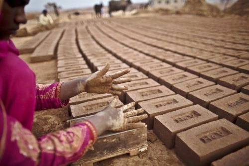 Pakistan &ndash; Daily Life (February 2014) Photos by Muhammed Muheisen/AP