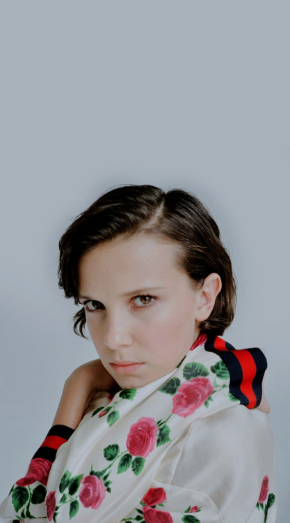 lucasvapor: Millie Bobby Brown lockscreensPhotographed by Katie Mccurdy for L'Officiel (October 2017