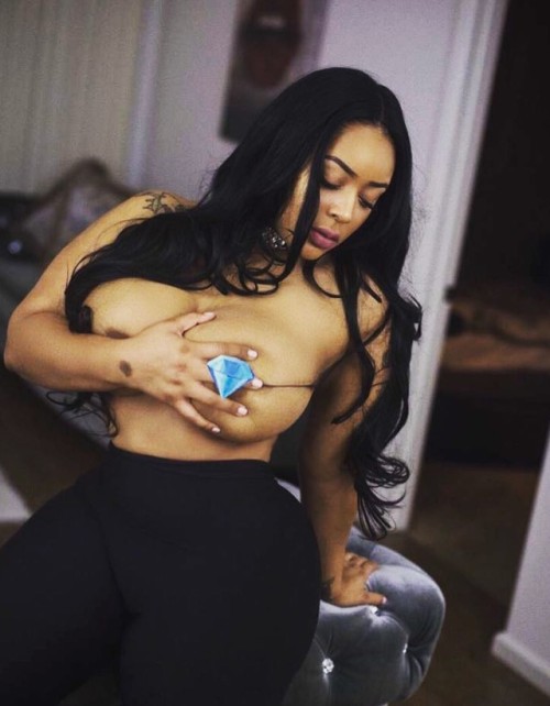 jazziedadd:  DeliciouslySexy. BigTitty. Busty'Loose    Epic 