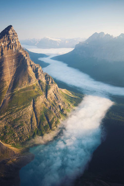 banshy:  Banff National Park // Michael Shainblum