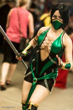 cosplaygirl:  Jade Mk9 cosplay by serah-fatale