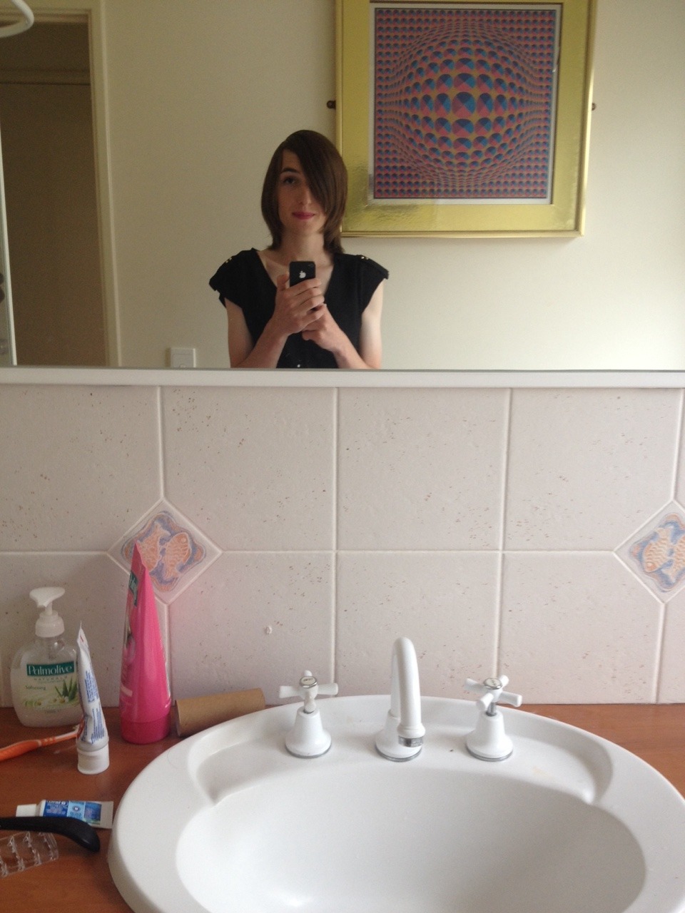 toyingwithcorsets:  Tried makeup on again; I’ve never felt so content with myself!