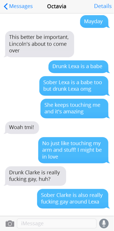 Clexa Roommate AU - Part 3/?In which both Lexa and Clarke start to realise that they secretly have m