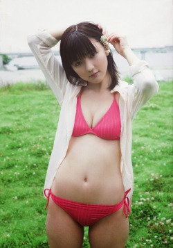 kojimblr:  Erina Mano,真野恵里菜