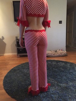 daddythefetish:  This isn’t erotic like the vids I post but damn she is amazing in her peppermint outfit! Tumblr say hello to daddyspeppermint! : ) this is how I dressed peppermint to spend the evening and wanted to post these pics for all you wonderful