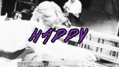 jinqki:  Happy birthday to precious lee jonghyun ♥ ♥ ♥ ♥(ˆ⌣ˆԅ) 130515 