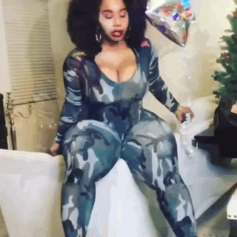 dasco4sho:  thickordie:  🙏🏽🙏🏽🙏🏽🙏🏽🙏🏽…Blessings Upon Blessings..  FULL THROTTLE 