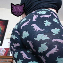 fishnethousepet:Fave jammie bums.I saw Michelle