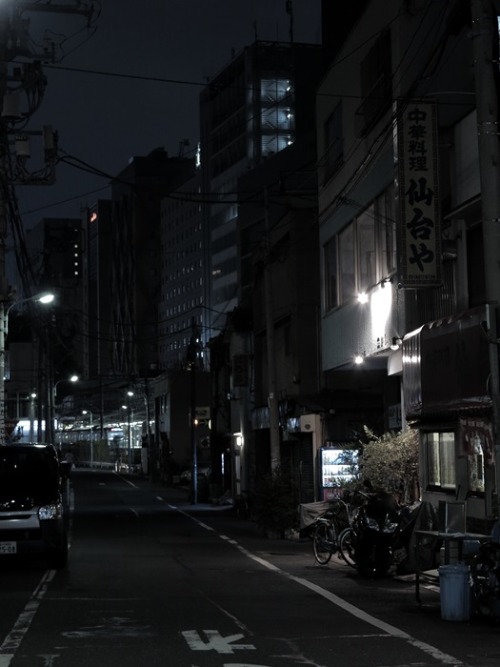 yamanote-candid:鶯谷町一丁目canon Powershot G1X渋谷～恵比寿 07/17/2014