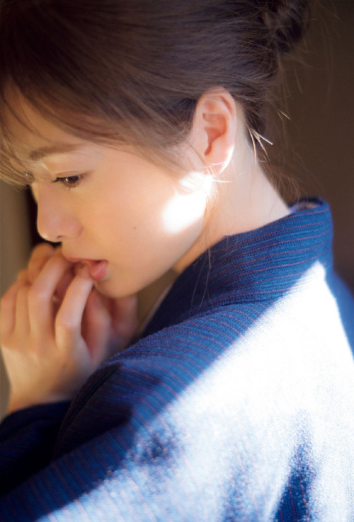 turkeywen:    [FRIDAY] 2018年1月5·12日号  