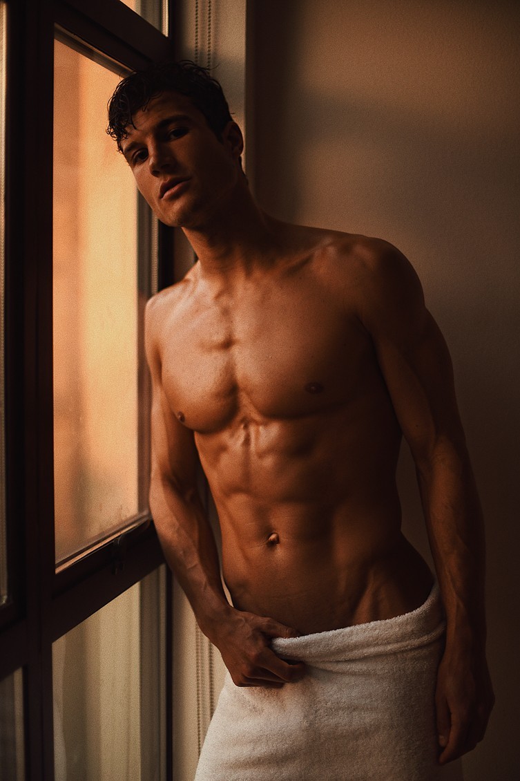 Top Model Baptiste Giabiconi Nude The Nu Advantage