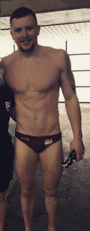 Sex Lads in speedos pictures