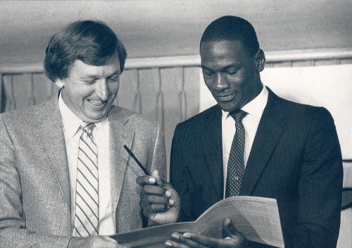 hoops-loop:  30 years ago today the Chicago Bulls franchise was forever changed when they signed rookie Michael Jordan. 