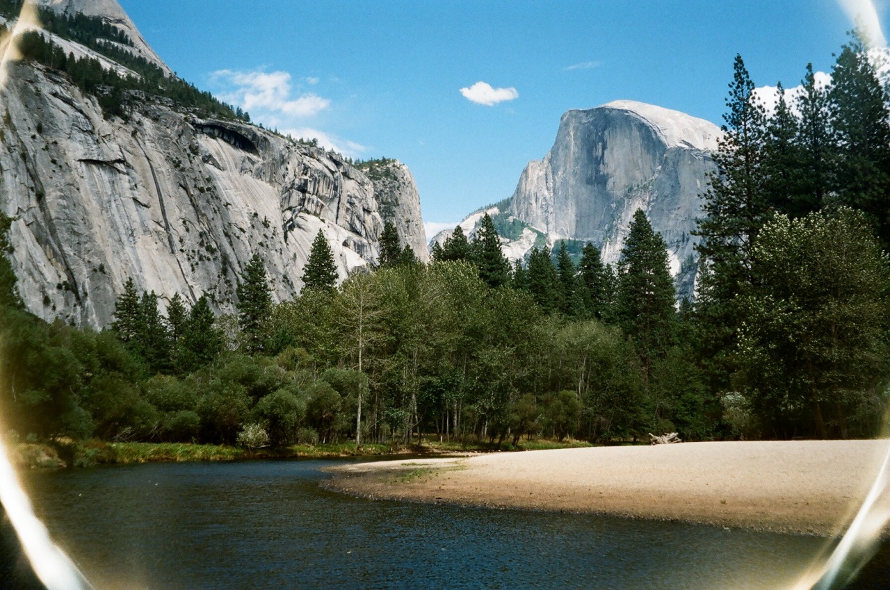 caseykaui:  Yosemite was everything and more than I ever could have dreamed. 35mm