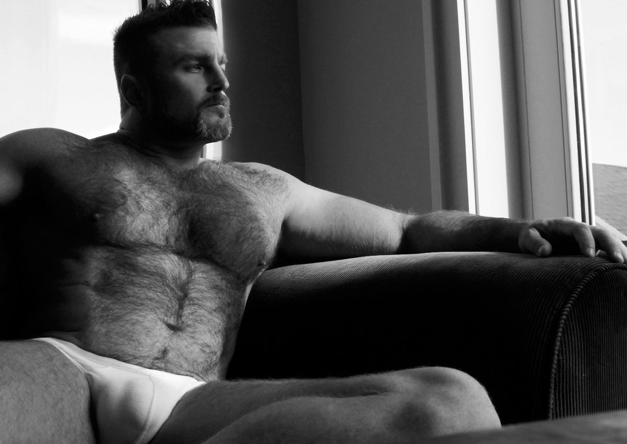 daddysdirtyboy:  PHWOAR!