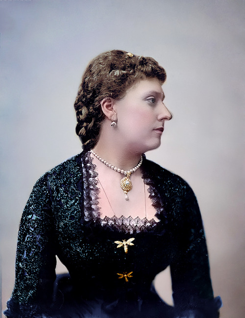 Princess Beatrice of the United Kingdom, Princess Henry of Battenberg, early 1880s.