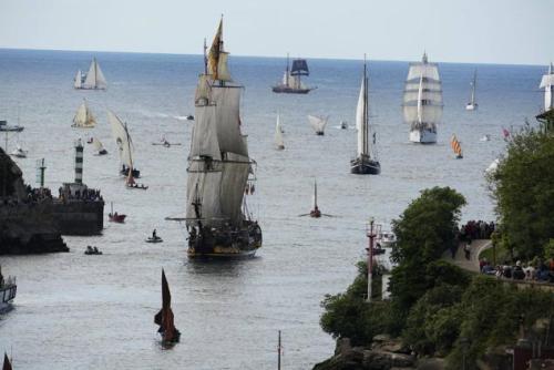 beautiful-basque-country: Some scenes of the stunning Pasaia Itsas Festibala (Sea Festival of Pasaia