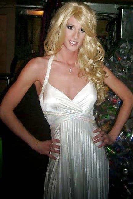 yes-sadie100:  Message me to join the crossdressing and feminization program that