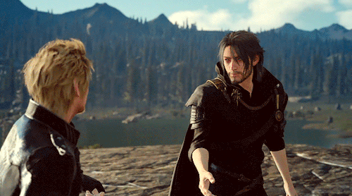emerentis: Older party in Lucis glitch   →   “My hero, Noct.”