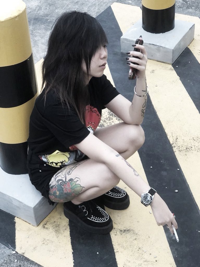 fuck-eduplife:  My reaction whenever I saw Reila appear on my social media timeline 💓