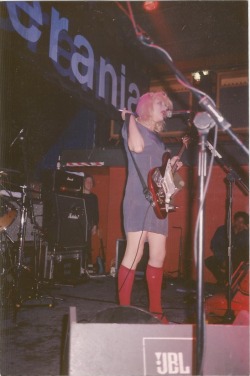 chili-jesson:  an old disposable my mum took