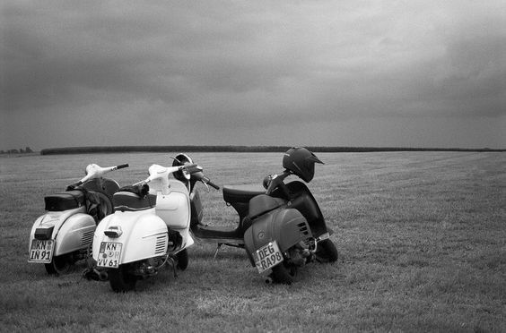 doyoulikevintage:  Vespa