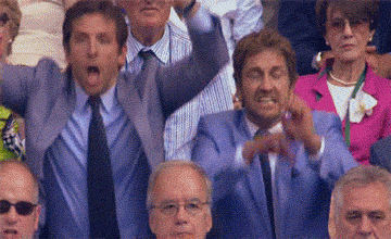 slowdancinginaburningroomx:  Only good thing about wimbledon.