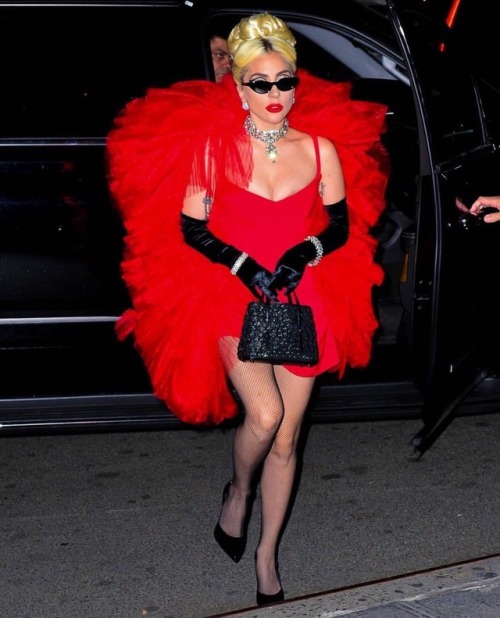 giveurselfprudence:Lady Gaga in NYC (May adult photos