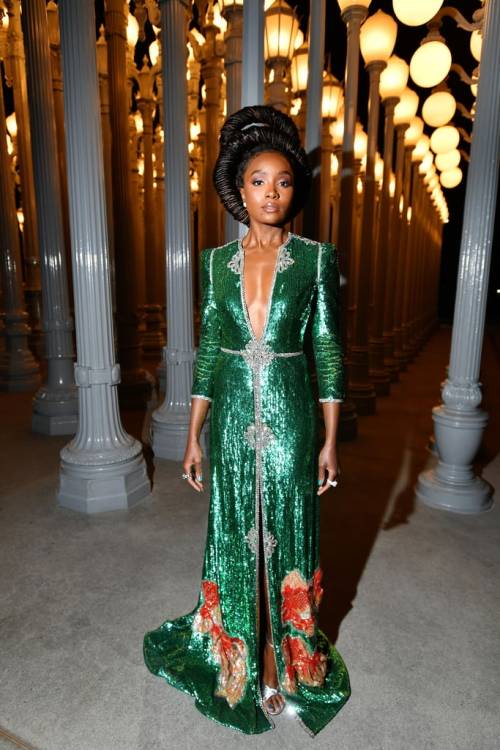 atenderofsycamoretrees:Kiki Layne attends the 2019 LACMA Arts + Film Gala in Gucci, with hair by Lar