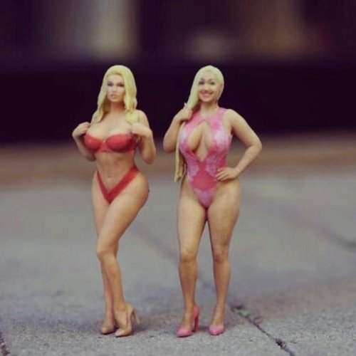 barbiesandbimbos:Barbie Bimbo Profile: Staci Doll &amp; Tanya Lieder   Staci Doll an