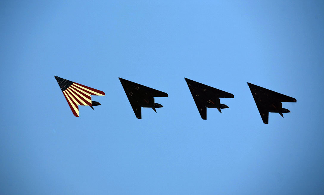 rocketumbl:  F-117 