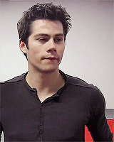 captivatedbylove2:  CAN  YOU  PLS  NOT  DO  THINGS 