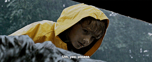 incomparablyme: It (2017) dir. Andy Muschietti “Georgie catches boat” Opening Gag Scene