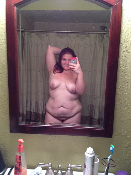 overweight-naughty-chick: First name: Amanda Images: 32 Looking: Men/Women Naked pics: Yes. Home pag