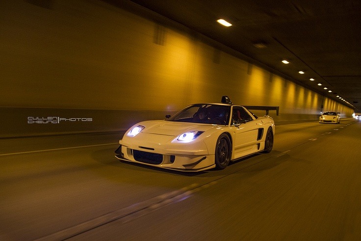 tunedandracecars:  Honda Nsx