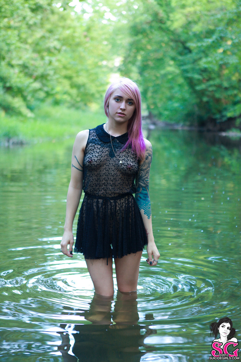 suicide&ndash;love:  Venom. 