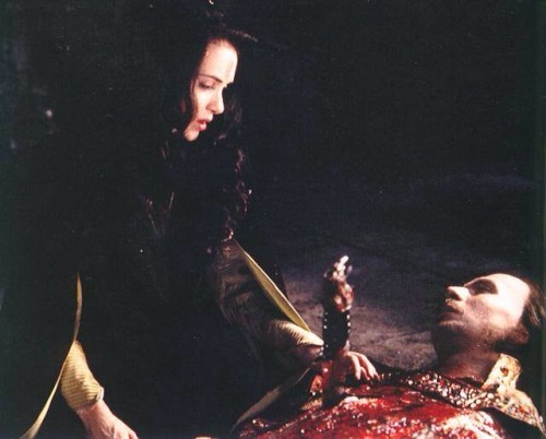 szainabwilliams:  Childhood Movies That Messed Me Up Good #12 Dracula (1992) Gary Oldman. Hot damn. 