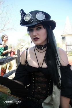 steampunk-girl:  Steampunk Girl