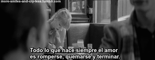 smile-more-and-cry-less:  Pero un Miércoles, en un café, lo vi comenzar otra vez. 