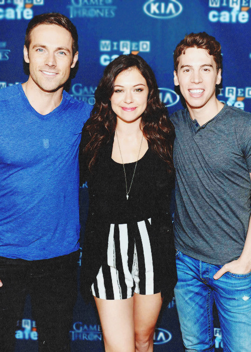 tatiana-evelyne:  Tatiana Maslany, Jordan Gavaris and Dylan Bruce attend day 2