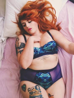 playfulpromises:  lauravude:  This set is so dreamy to lounge in!!   Playful Promises Flores bra and knickers set.  Oh my god &lt;3 Love this!Grab the bra and brief here! 