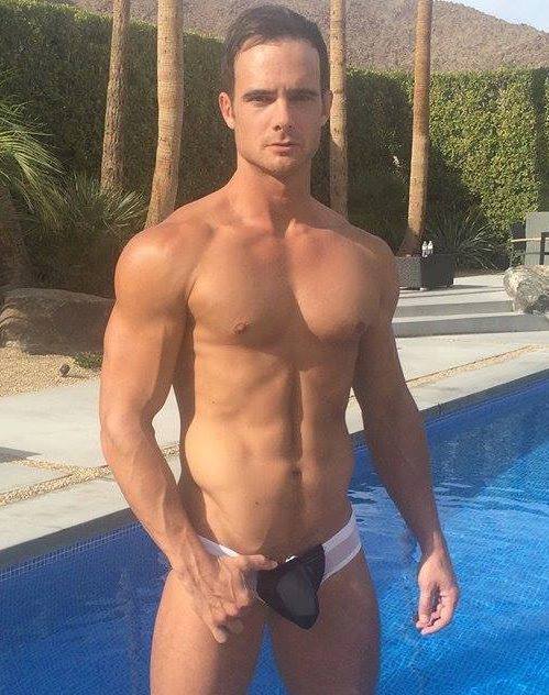 aethiono:  Packing a lot in the suit….nice !!!
